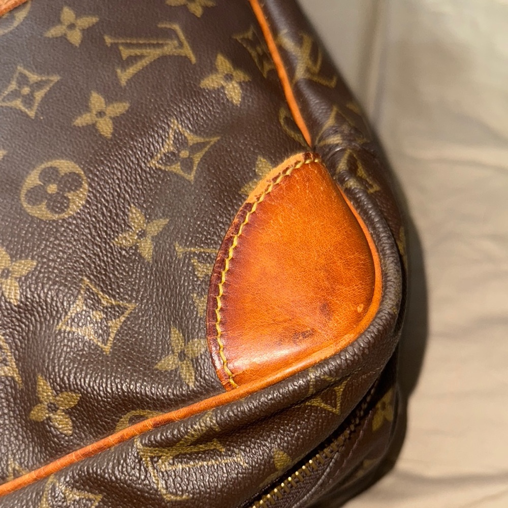 Louis Vuitton Brown Monogram suitcase with Leather Trim - Picture 7 of 16